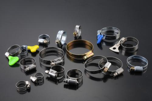 什么地方應用緊固件呢?